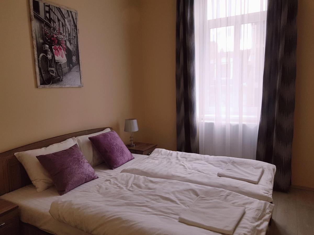Classic Apartman Szeged Exterior photo